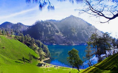 Panorama Eksotis & Memukau di Ranu Kumbolo