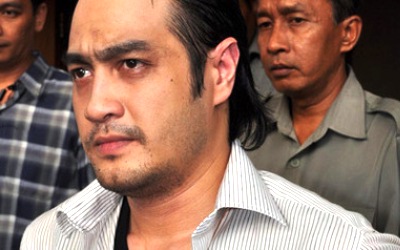 Ferry Irawan Lepaskan Tembakan Saat Ditanya IMB