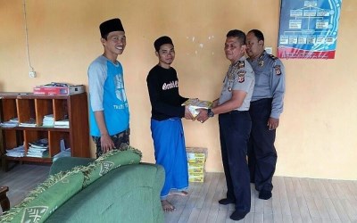 Begini Polisi Silaturahmi ke Ponpes Miftahul Iman