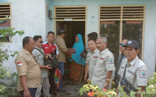 PD IWO Siak Kembali Berikan Bantuan Rutin pada Warga Kurang Mampu