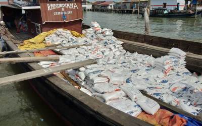 Kecamatan Palika Terima Bantuan Beras Miskin