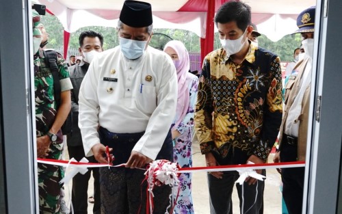 Bupati Alfedri Resmikan Gedung Baru CV Kalie Jaya Pratama Siak