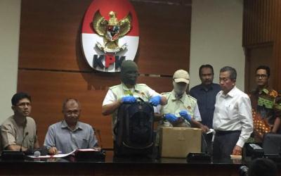 KPK Tetapkan 4 Tersangka Suap di BPK dan Kemendes