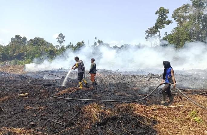 Bupati Bengkalis Keluarkan Instruksi Siaga Kebakaran Hutan dan Lahan