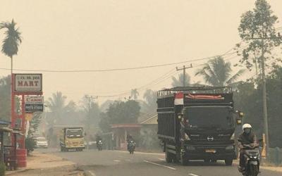 Jambi Kembali Diselimuti Kabut Asap Karlahut