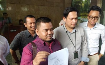 Farhat Abbas Laporkan Prabowo Terkait Berita Hoax