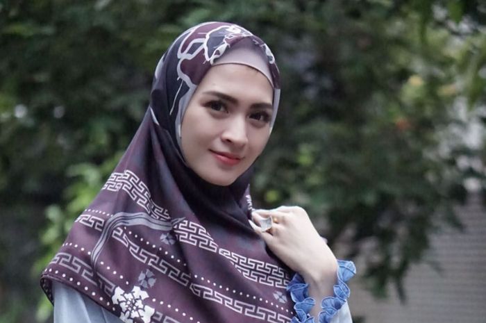 Donita Ungkap Rasa Syukur di Bulan Ramadan Tahun Ini