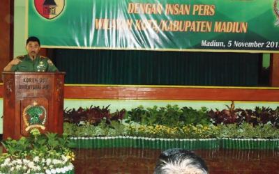 Jaga Sinergitas, TNI Kumpulkan Jurnalis