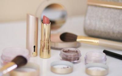 Warna Natural, Inilah Tren Lipstik 2017