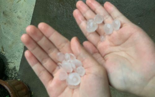 Hujan Es Guyut Pekanbaru, BMKG Sebut Ada Potensi Bencana