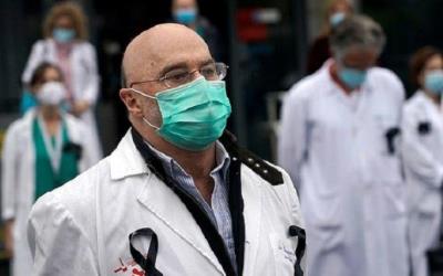 Studi: Pria Botak Lebih Berisiko Terinfeksi Corona