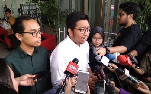 2 Tahun Jokowi-Maruf, ICW : KPK Semakin Dilemahkan