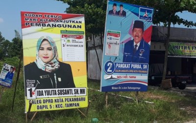 Caleg Partai Pro 01 Jarang Pasang Foto Jokowi