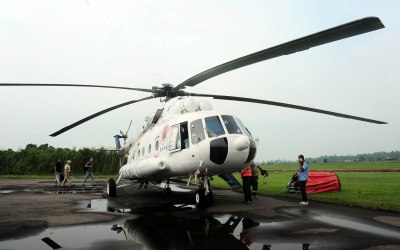 BNPB Bantu Heli MI 8 Untuk Padamkan Kebakaran di Riau