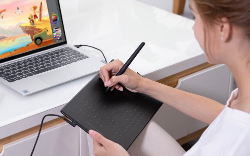 Huion Perkenalkan Pen Tablet Versi Terbaru