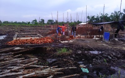 Proyek Rumah Resetlemen di Palika Diragukan Kwalitasnya