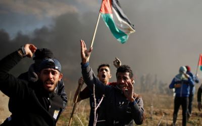 Warga Palestina Berunjuk Rasa di Perbatasan Israel