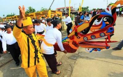 Tradisi Baturunan di Berau Potensi Memikat Wisatawan