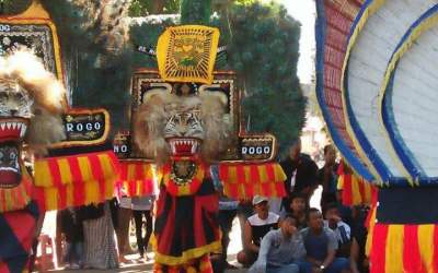 Pesilat PSHT Bungkal Gelar Parade Seni Budaya