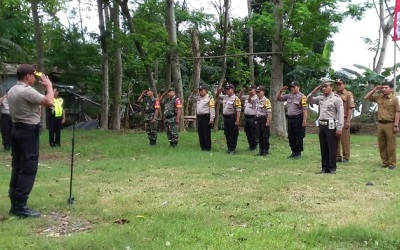 Polsek Pasar Kemis Apel Pasukan Penanggulangan Banjir