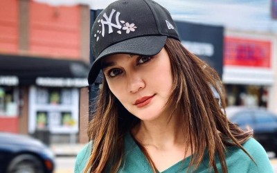 Ulang Tahun, Luna Maya Pamer Foto Bareng 'Suami'