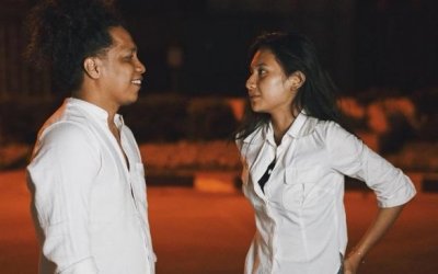 Arie Ingin Buat Stempel dengan Indah Permatasari