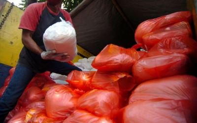 SML Kembali Salurkan Bantuan Paket Sembako