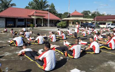 Jaga Kebugaran Polres Mura Giat Senam Bersama