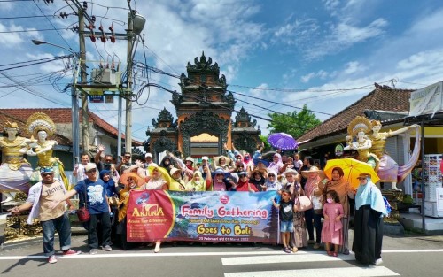 Forum IKM Ponorogo 'Ngangsu Kaweruh' ke Bali