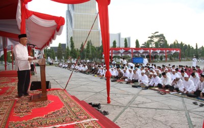 Gubri Bersama Ribuan Jemaah Lakukan Dzikir Bersama