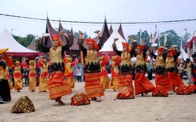 Eksistensi Kesenian Tradisional Minang Terancam Punah