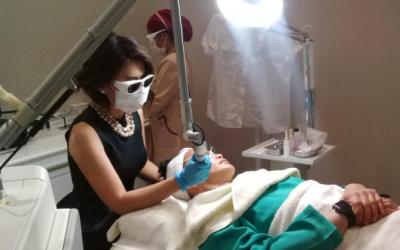 Hilangkan Bekas Jerawat dengan Perawatan Laser