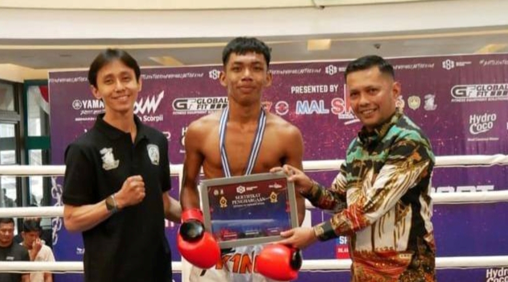 Wakil Ketua DPRD Pekanbaru T Azwendi Fajri Apresiasi Boxing SKA Sport Show