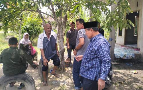 Korban Kebakaran Tanjung Agung Terima Bantuan dari Anggota DPRD Siak