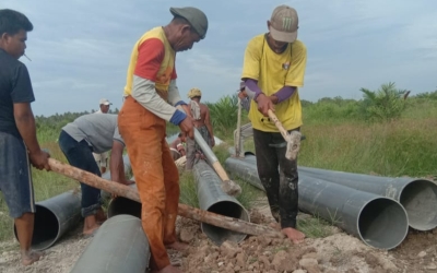 PUPR Asahan Perbaiki Tanggul Penahan Air Asin