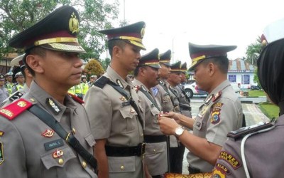 Sejumlah Perwira Polres Rohul Ikuti Prosesi Sertijab