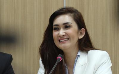 Nafa Urbach Ungkap Syarat Calon Suami Idamannya