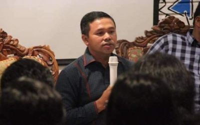 Iyeth Bustami Maju, Dukungan PKB ke Kasmarni Goyah