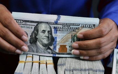 Pilpres AS, Dolar AS Terjun Bebas ke Rp 14.119