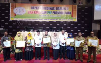 Disdik Pekanbaru Terima Penghargaan Nasional BAN PAUD