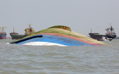 Kapal Pasir Malaysia Tenggelam, Kapten WNI Hilang