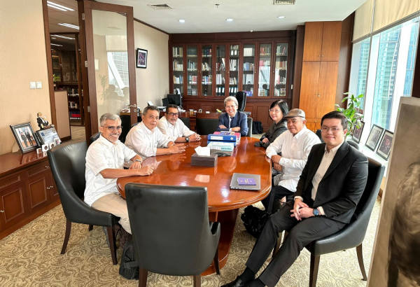 Menang Gugatan Kasus Cash Back, Mengukuhkan Kewenangan DK Atasi Masalah Internal