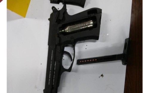 Ini Beda Airsoft Gun dengan Air Gun Milik Zakiah Aini