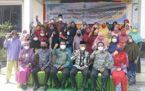 Dinas Pendidikan Siak Luncurkan Program Pendidikan Keaksaraan