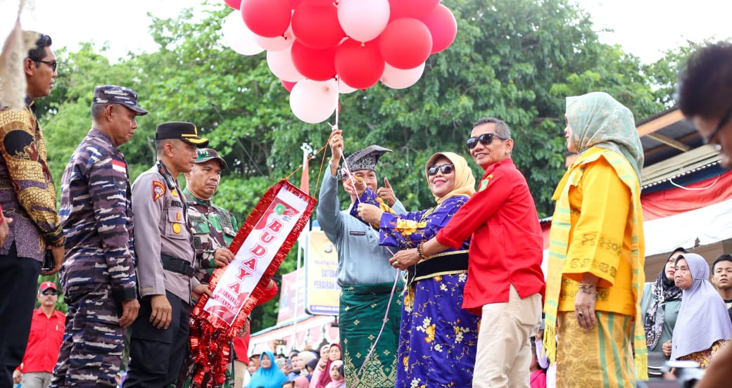 Pawai Akbar Budaya Pendidikan di Meranti DiIkuti 10 Ribu Pelajar