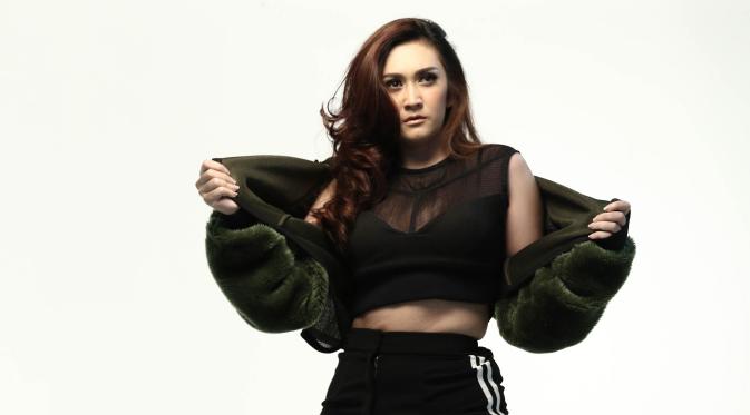 Usai Gugat Cerai, Ini Yang Dilakukan Nafa Urbach