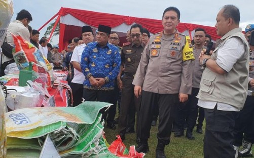 Oplos 18 Ton Beras Bulog jadi Premium, 2 Pelaku Ditangkap