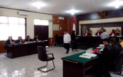 Keterangan Amril Mukminin Dibantah Terdakwa