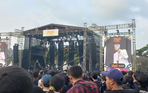 Raisa Sukses Buat Penonton Bernyanyi Bersama di Eco Park Ancol
