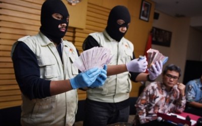 KPK Tahan Lima Tersangka Kasus Suap PTUN Medan